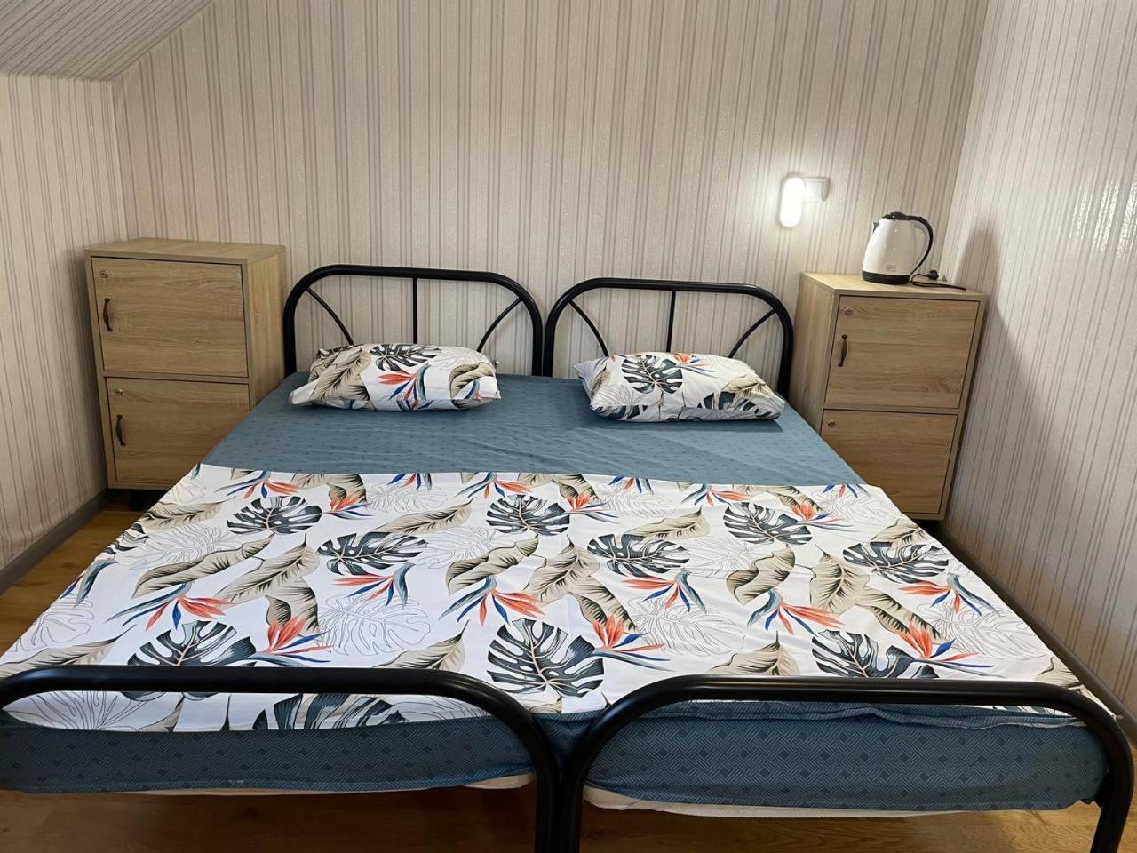 Vip Hostel Mukacheve Luaran gambar